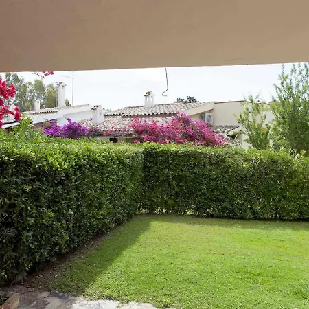 Con Ampio Giardino 10 Min A Piedi Dal Mare Villasimius